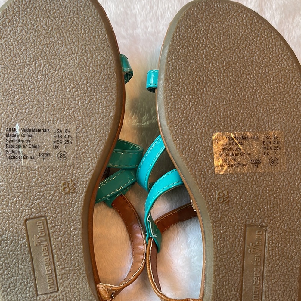 💜 Montego Bay Sandals - Picture 2 of 2